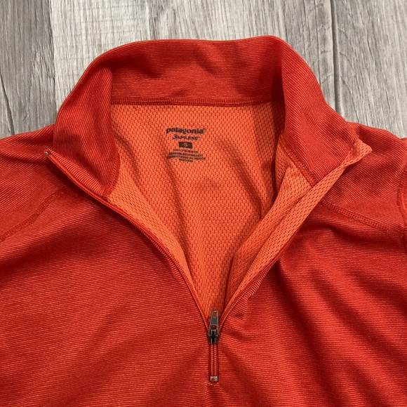 Patagonia Women's Capilene® Midweight Zip-Neck - Retail: $89 - Picture 4 of 6